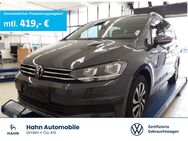 VW Touran, 1.5 TSI Active, Jahr 2023 - Kornwestheim