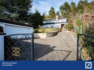 Repräsentatives Einfamilienhaus in Bestlage am Kellberg - Stadtoldendorf