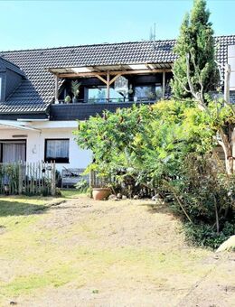 Zweifamilienhaus auf großem Grundstück mit ruhiger Lage - Kranenburg (Nordrhein-Westfalen)