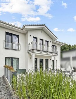 Exklusives Einfamilienhaus im Neubaugebiet von Lich - modernes Wohnen mit Stil und Komfort - Lich