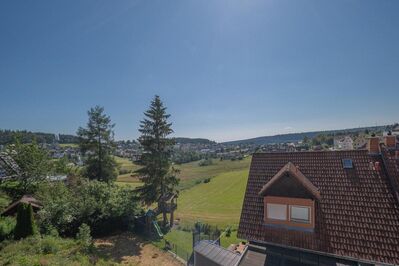 Viel Platz für Moderne mit Stil - 3,5 Zimmer Dachstudio mit Schwarzwaldblick