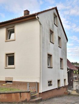 Tolle Chance für Sanierungsprofis: Einfamilienhaus mit Garage und Scheunenareal - Ausbaupotenzial - Kraichtal