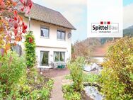 Top Reihenendhaus mit viel Platz, Sonnenterrasse und schönem Garten - Schramberg