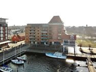 **Erste Lage - Exklusive Ferienwohnung mit Wasserblick in der Speicherresidenz Barth** - Barth