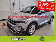 VW T-Roc, Style TDi NW, Jahr 2023 - Mainburg