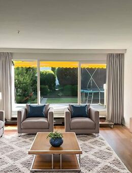 Ruhige, helle Split-Level-Wohnung, 3 bis 4 Zimmer, zwei Terrassen und Garten - Haar