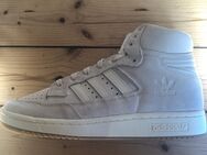 Neue Adidas Centennial 85 HI Gr. 44 - Berlin Lichtenberg