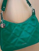 Grüne Tamaris Handtasche in 30823