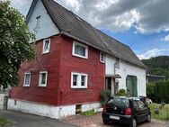 EFH mit eingetragenem Wohnrecht und schönem Garten der auch als Bauplatz genutzt werden kann in Frohnhausen gelegen - Dillenburg