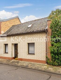 Kleiner Altbau mit viel Potenzial und großem Garten. - Elsdorf (Nordrhein-Westfalen)