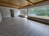 Schöne, neu renovierte 4-Zimmer-Wohnung mit Balkon - Amberg Zentrum
