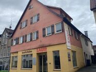 RESERVIERT: Mittendrin statt nur dabei: Wohnhaus mit ehemaliger Bäckereifiliale in Dornstetten - Dornstetten