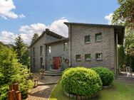 Luxus Pur: Design-Einfamilienhaus mit ausgebautem Souterrain am Südrand von Buchholz - Buchholz (Nordheide)