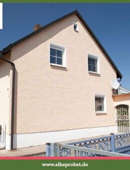 DHH mit großem Garten oder zusätzlichem Bauplatz - Köfering