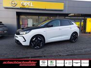 Opel Grandland, 1.6 Hybrid GSE Night-Vision, Jahr 2022 - Potsdam