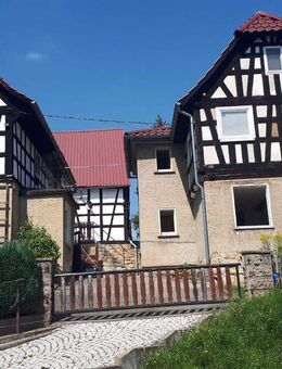 Gebäudeensemble (zwei Fachwerkhäuser) zu verkaufen - Tautenhain