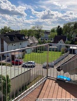 Den Morgenespresso genießen auf einem herrlichen Balkon mit Blick zur Stadt Ingolstadt - Ingolstadt
