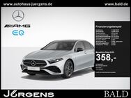 Mercedes A 250, Limo AMG-Sport Night, Jahr 2023 - Lüdenscheid