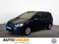 VW Touran, 1.5 TSI Comfortline 7S, Jahr 2023 - Marktoberdorf