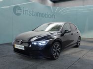 VW Golf, 1.5 8 eTSI R-Line 18 DIGITAL PRO, Jahr 2023 - München