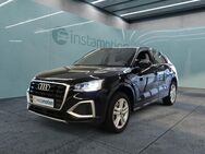 Audi Q2, Advanced 35 TDI, Jahr 2023 - München