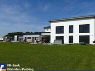 Neuwertiges Einfamilienhaus mit Werkstatt und großem Grundstück - Bad Griesbach (Rottal)