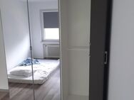 PAX Kleiderschrank, dreiteilig mit zwei Spiegeltüren - Remscheid