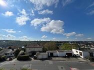 Großzügige Maisonette-Wohnung mit Dachterrasse - Höchberg