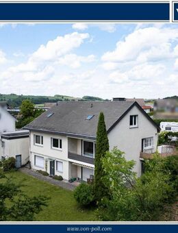 *** RESERVIERT *** Traumhaftes Einfamilienhaus mit Einliegerwohnung - direkt am Waldrand - Arnsberg