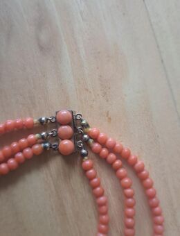 Vintage : tolle Korallenkette Collier 3 reihig 50 cm antik wie neu! - Falkensee