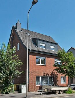 PHI AACHEN - Gepflegtes Dreifamilienhaus mit Garagen in bekannter Lage von Herzogenrath-Kohlscheid! - Herzogenrath