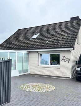 Ansehnliches Einfamilienhaus - Schwentinental