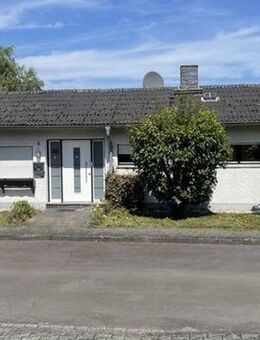 Bungalow - 1.750 m² Grundstück - Ehemaliges Ferienhaus mit zwei Terrassen. Von Privat - Döttesfeld