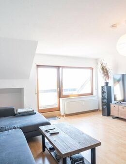 Sonnige 2-Zimmer-Wohnung mit Galerie & Balkon in Oberriexingen - Oberriexingen