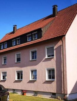 Schöne zentrumsnahe 3-Zimmer-Dachgeschosswohnung in Laichingen - Laichingen