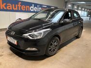 Hyundai i20, 1.2 YES Vorb GA el SP Spieg beheizbar, Jahr 2017 - Mönchengladbach