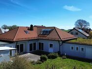 Stark reduziert! Großer Bungalow, tolle Lage in Kirchenlamitz - Kirchenlamitz