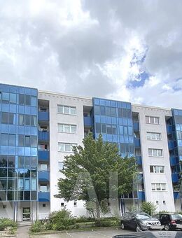 Kapitalanlage oder Eigennutzung große Eigentumswohnung mit Balkon, Wintergarten und Fahrstuhl - Greifswald