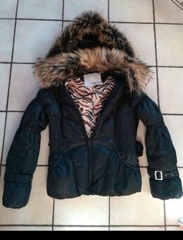 Winterjacke schwarz mit Echtfell - Brunnen