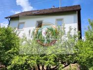 Familienfreundliches Wohnhaus mit Gartenidylle und viel Platz zur Entfaltung - Untersteinach