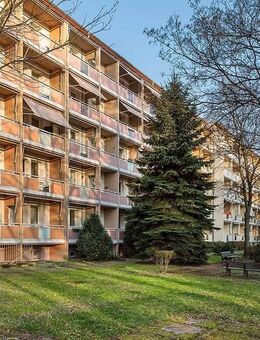 Seniorenfreundlich: 1-Raum-Wohnung mit Balkon und Dusche in Alt-Lindenau - Leipzig