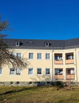 2 Zimmer Wohnung mit Balkon im EG - Schleiz