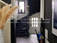 Sehr großzügiges Einfamilienhaus 240 m² mit schönem Garten mit Südausrichtung in Pegau (Leipzig Süd) - Pegau
