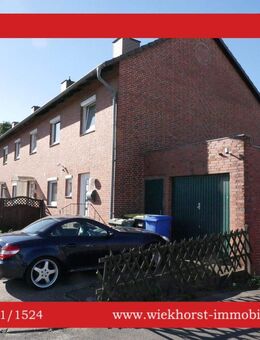 Modernisiertes Reihenendhaus mit Garage in zentraler Lage der Kreisstadt Heide - Heide