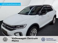 VW T-Roc, 1.5 TSI Style, Jahr 2024 - Mainz