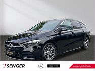 Mercedes B 200, AMG Line Ambiente °, Jahr 2023 - Aurich