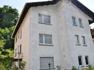 Platz für die ganze Familie: Geräumiges Zweifamilienhaus in privilegierter Umgebung auf dem Lohberg - Mühltal