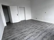Eine sehr gepflegte 2-Raumwohnung mit großer Wohnküche und Abstellraum ab sofort zu vermieten - Magdeburg