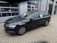 Skoda Superb, 1.4 TSI Combi Ambition y iV Hybrid, Jahr 2022 - Oyten