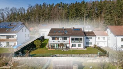 Einfamilienhaus mit Einliegerwohnungen - Ihr neues Zuhause mit spektakulärem Panoramablick!